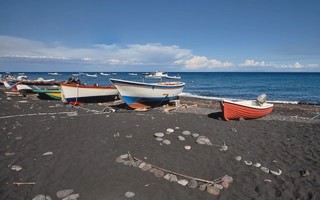 Stromboli   <em>(Iles Eoliennes)</em>  |   4  /  15    |