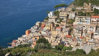 Riomaggiore   <em>(Cinque Terre)</em>  |   15  /  21    |