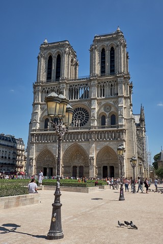 Notre Dame de Notre Dame de Paris    |   5  /  7    | 