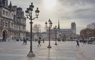 Paris   (Hotel de ville)    |   11  /  14    |