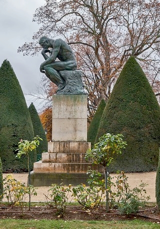 Paris   (Musée Rodin, Le penseur)    |   2  /  26    | 
