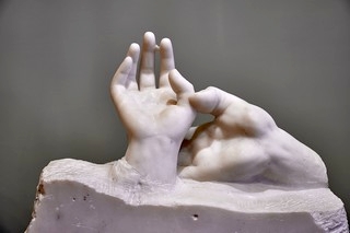 Paris   (Musée Rodin, Mains d'amants)     |   24  /  26    |