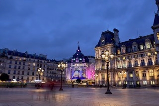 Paris   (Hotel de ville)    |   20  /  22    | 