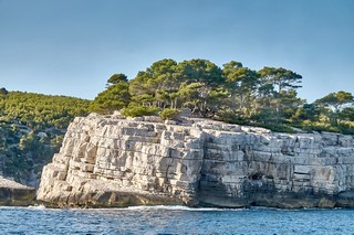 Cassis     |   2  /  13    |