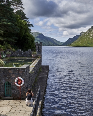 Glenveagh   <em>(Glenveagh Castle)</em>  |   5  /  13    |