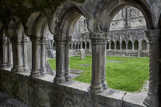 Sligo   <em>(Sligo Abbey)</em>  |   7  /  63    |