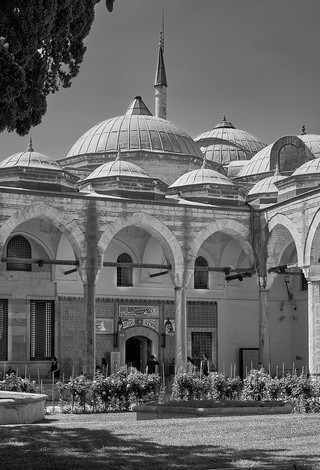 Istanbul    |   9  /  34    | 