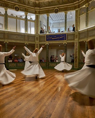 Istanbul   <em>(Mevlana, Danse derviches tourneurs)</em>   |   17  /  32    |