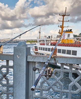 Istanbul   <em>(Pont de Galata)</em>   |   8  /  32    |