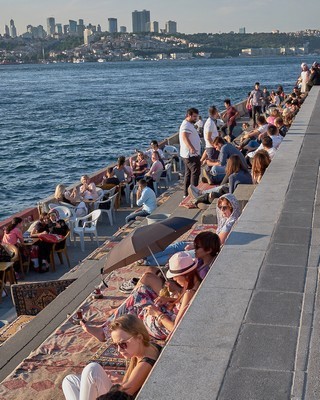 Istanbul   <em>(Coucher de soleil à Üsküdar)</em>   |   21  /  22    |