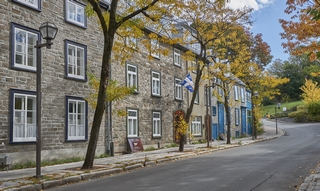 Québec   |   10  /  25    |