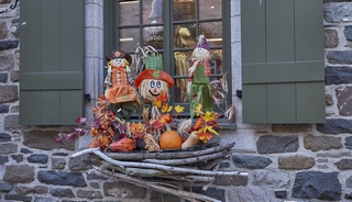 Québec    <em>(Petit Champlain) </em>   |   7  /  23    |
